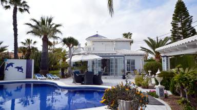 a VILLA / HOUSE - Sale - Orihuela Costa - Cabo Roig
