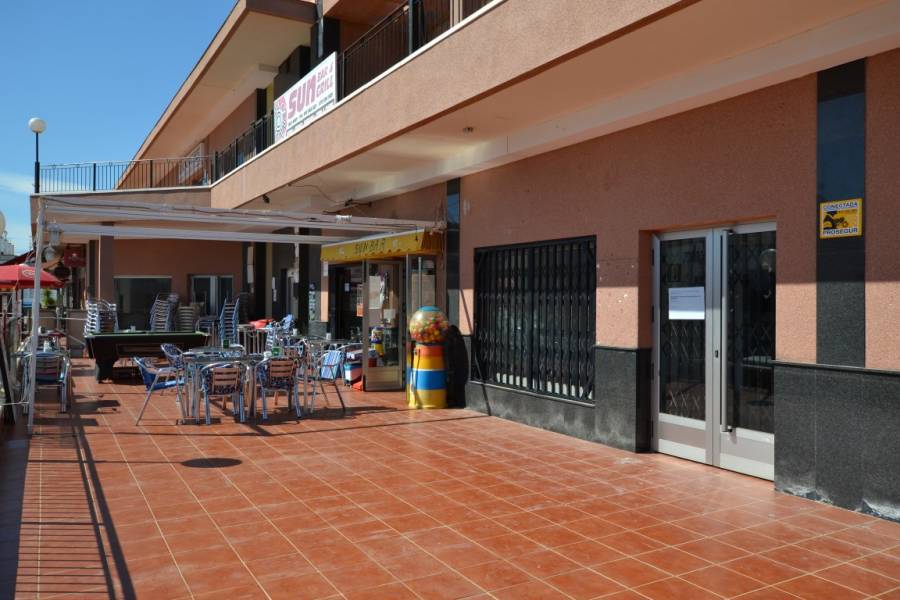 Sale - Commercial unit - Orihuela Costa - Los Altos