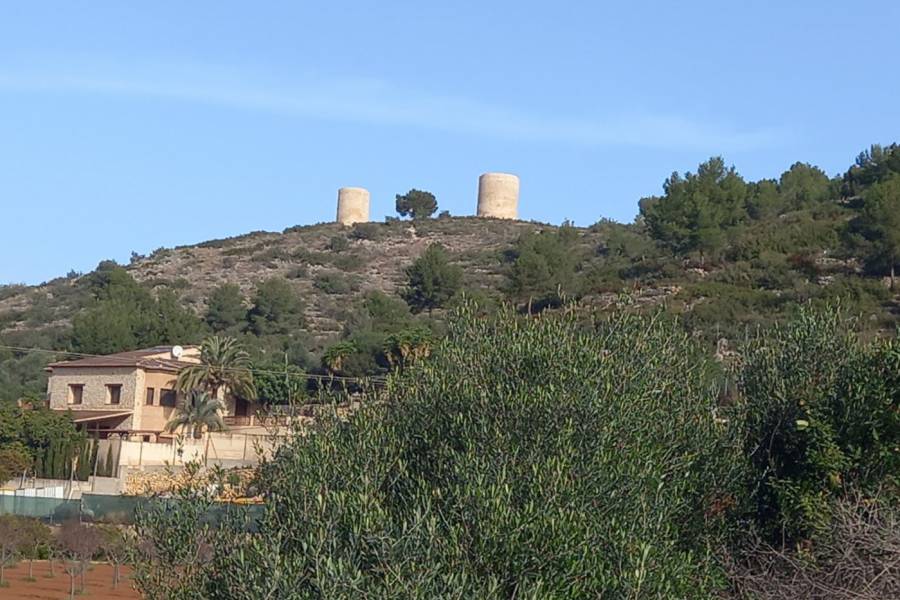 Venta - Parcela/Terreno - Pedreguer - Alicante