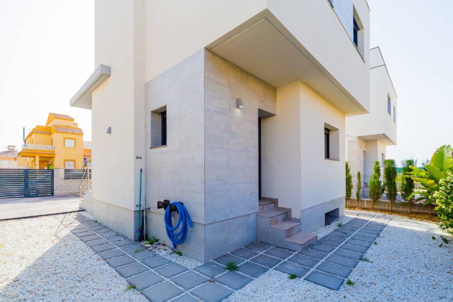 Nouvelle Construction - a VILLA  / MAISON - Alicante - Ciudad Quesada