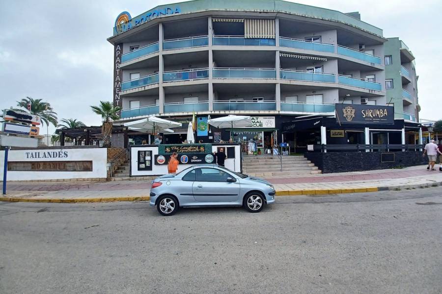 Alquiler a largo plazo - Local  Comercial - Orihuela Costa - Cabo Roig
