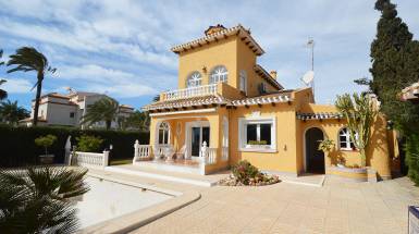 a VILLA / HOUSE - Sale - Orihuela Costa - Playa Flamenca