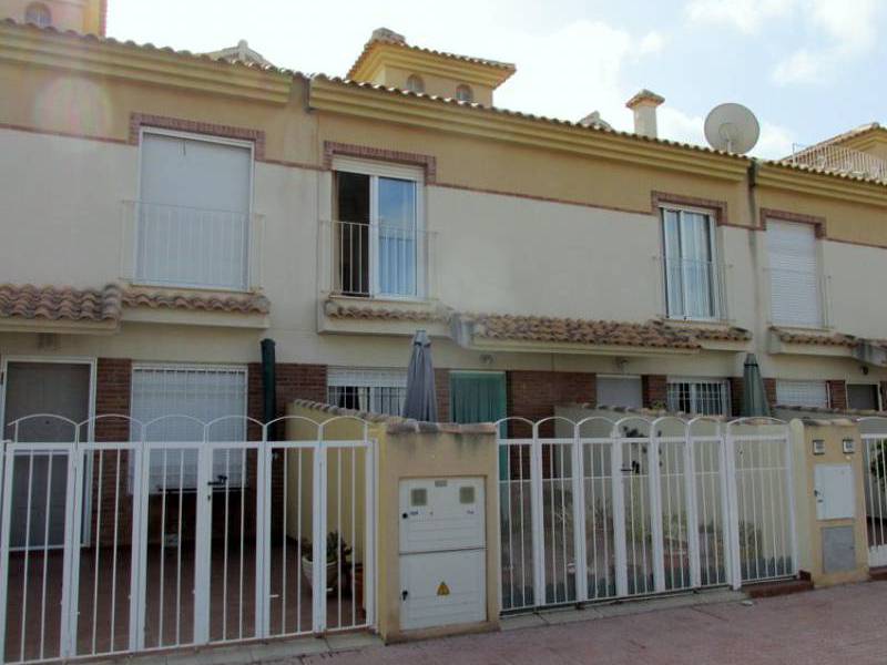 Sale - a VILLA / HOUSE - Los Alcazares