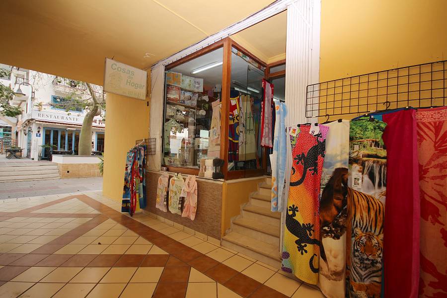 Sale - Commercial unit - Moraira - Town Centre