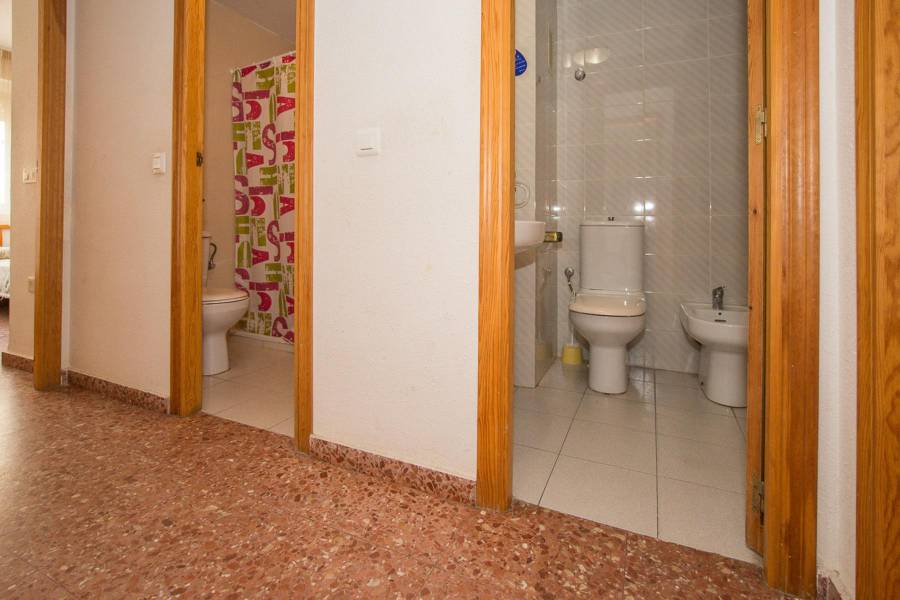 Venta - APARTAMENTO - Gandia - Playa de Gandia