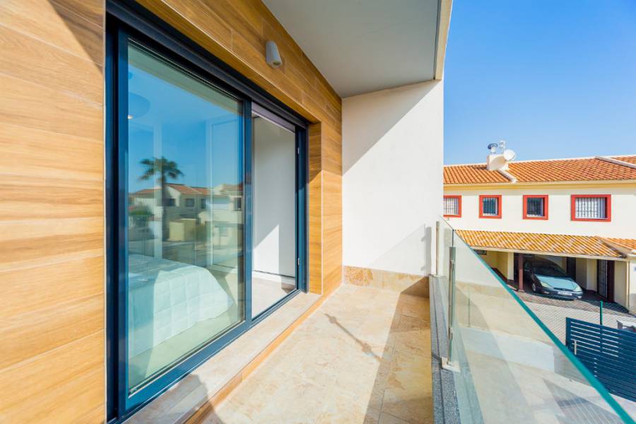 Nouvelle Construction - a VILLA  / MAISON - Alicante - Ciudad Quesada