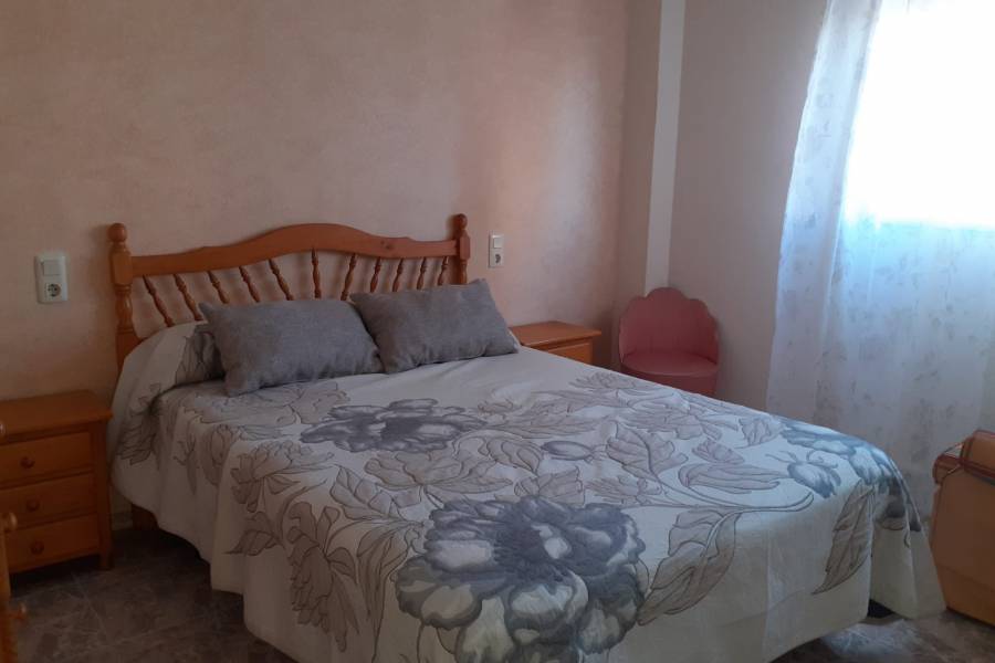 Location a l'année  - APPARTEMENT - Miramar - Playa