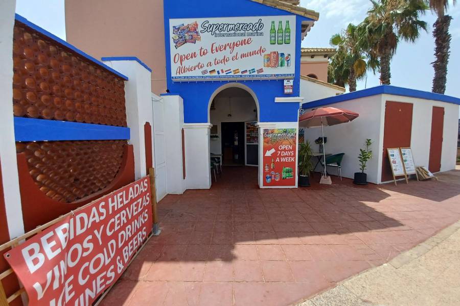 Location a l'année  - Local commercial  - Torrevieja - Los Balcones