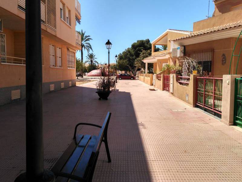 Vente - a VILLA  / MAISON - Los Alcazares - Town