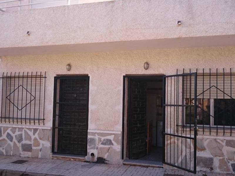 Sale - a VILLA / HOUSE - Los Nietos