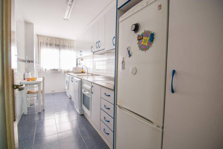 Venta - APARTAMENTO - Gandia - Playa de Gandia