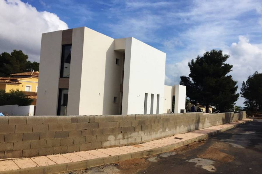 Nueva Construcción  - a VILLA / CASA - Benissa - La Fustera